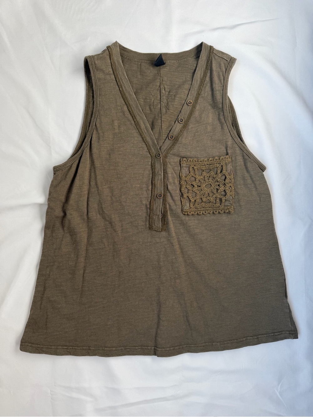 NWOT SHEIN Olive Green Boho Crochet Pocket Henley Tank Top Size L